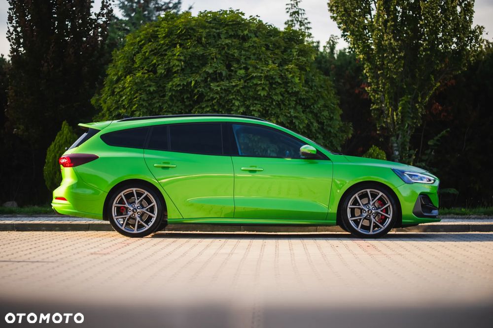 Ford Focus - 4