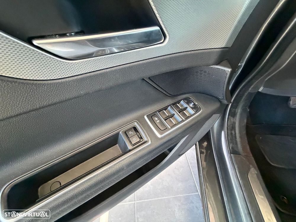 Jaguar XF 2.0 D Pure - 10