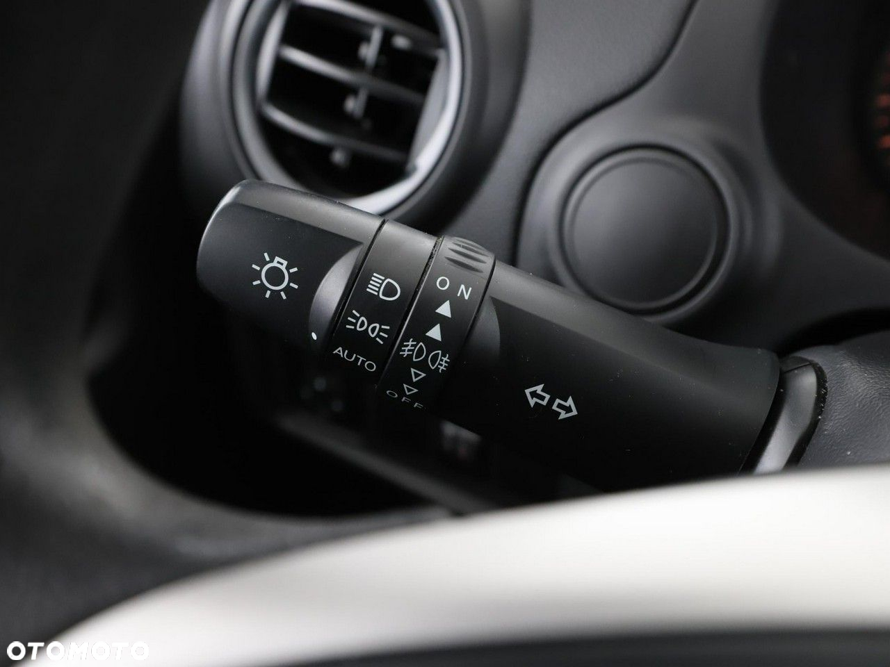 Mitsubishi Space Star 1.2 Spirit - 26
