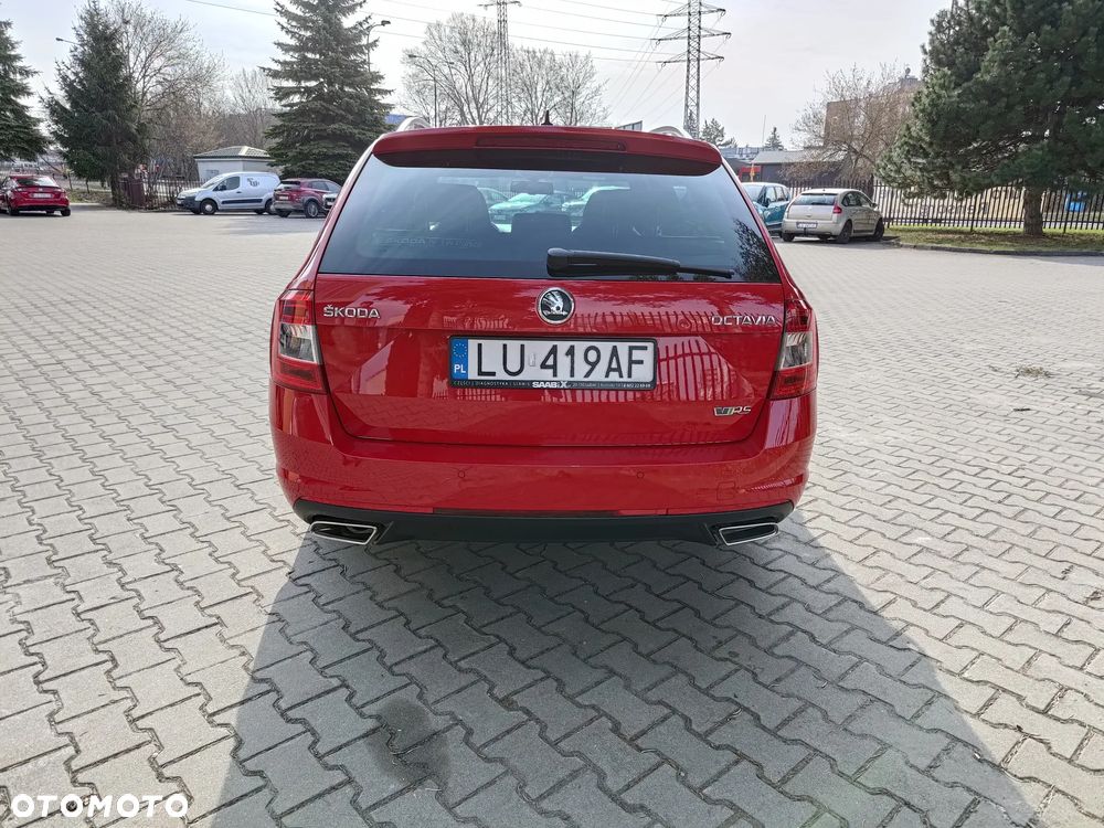 Skoda Octavia 2.0 TDI RS DSG - 5