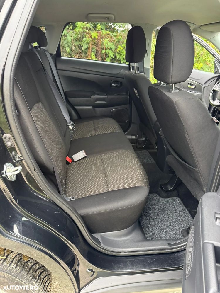Mitsubishi ASX 1.8 DI-D 4WD Intense - 12