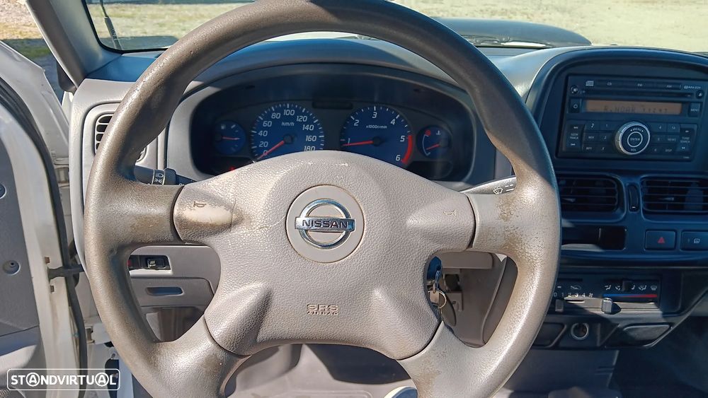 Nissan Pick-UP 2.5 TD - 10