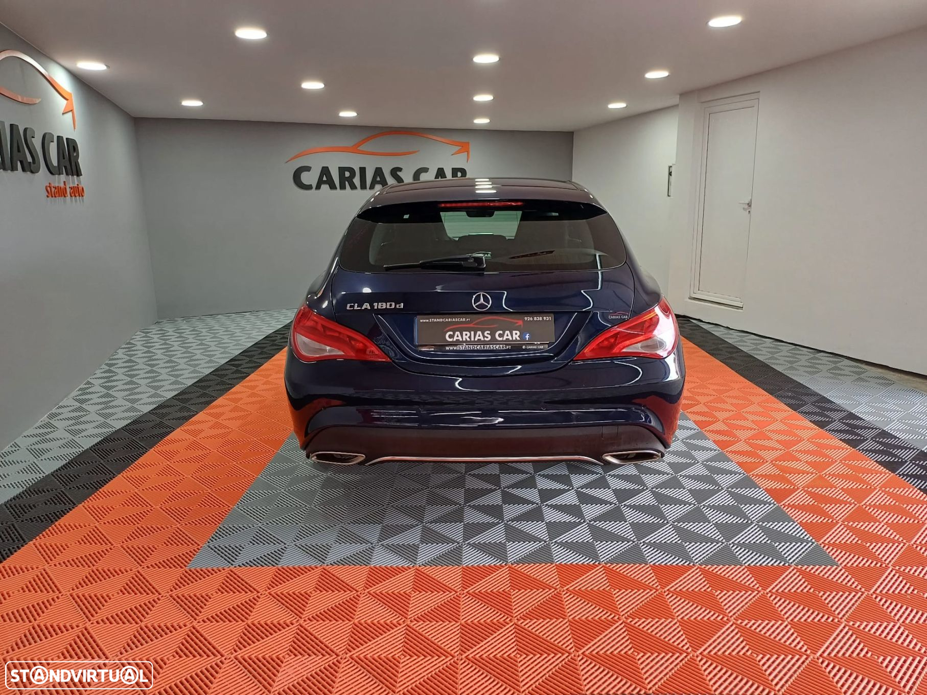 Mercedes-Benz CLA 180 - 4