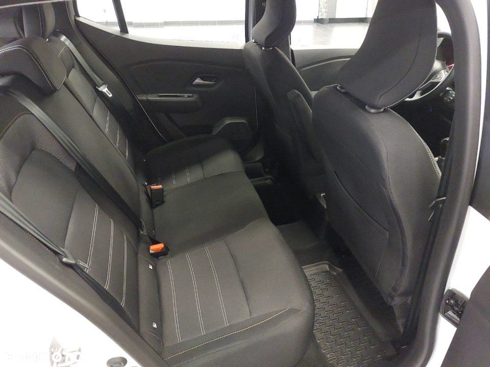 Dacia Sandero - 17