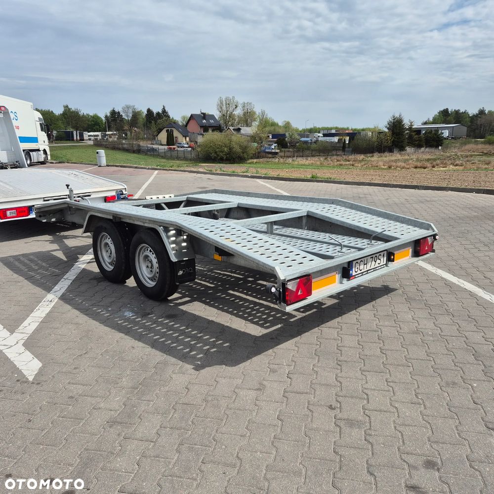 Boro Adam 4m x 2m Garbatka Zadbana - 3