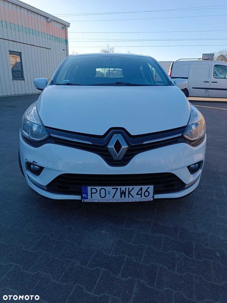 Renault Clio - 1