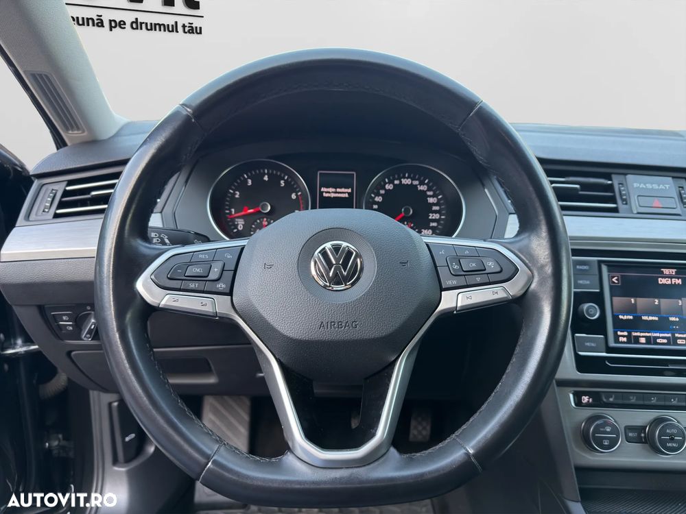 Volkswagen Passat 1.5 TSI ACT Advance - 20