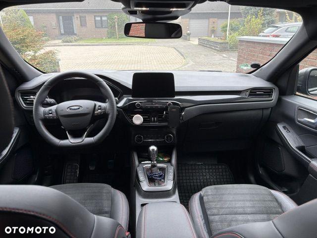 Ford Kuga 1.5 EcoBoost ST-LINE X - 10