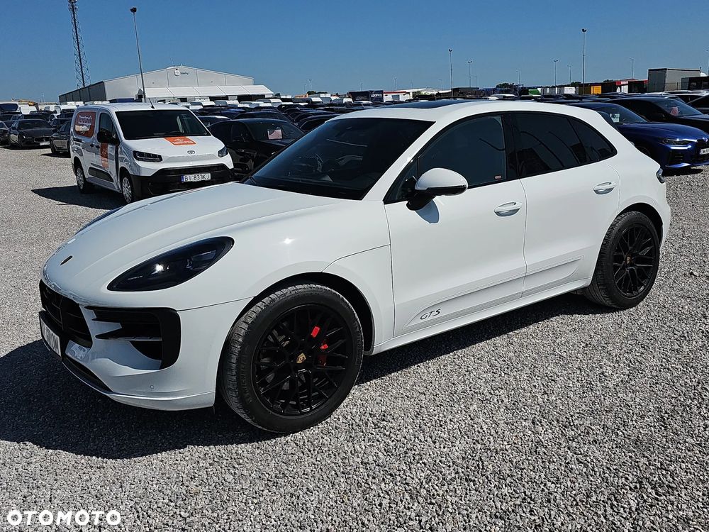 Porsche Macan GTS - 1