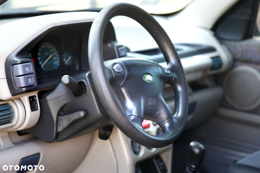 Land Rover Freelander - 12