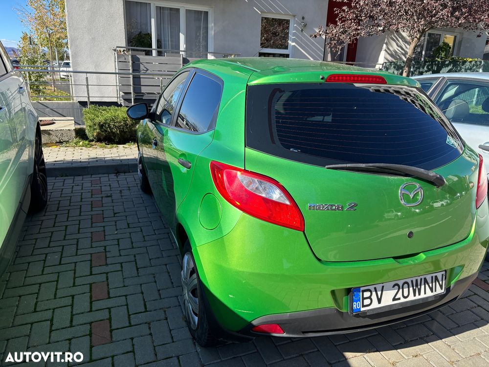Mazda 2 - 4