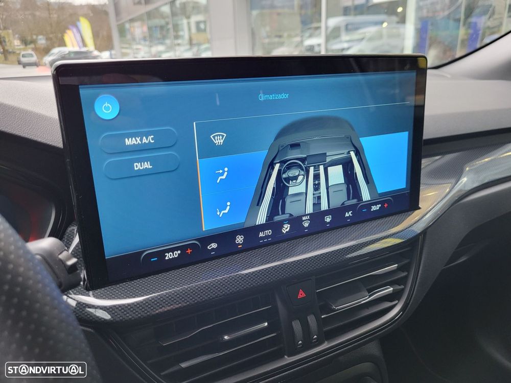 Ford Focus 1.0 EcoBoost MHEV ST-Line X - 14