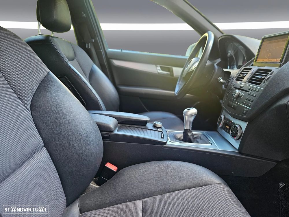Mercedes-Benz C 220 CDi Avantgarde BE - 25