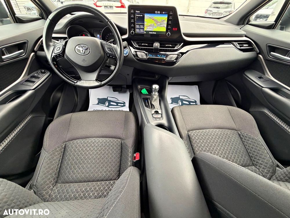 Toyota C-HR Business-Edition - 11