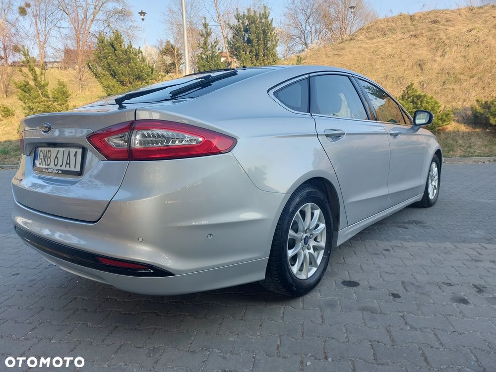 Ford Mondeo 2.0 TDCi Silver X (Amb.) - 8