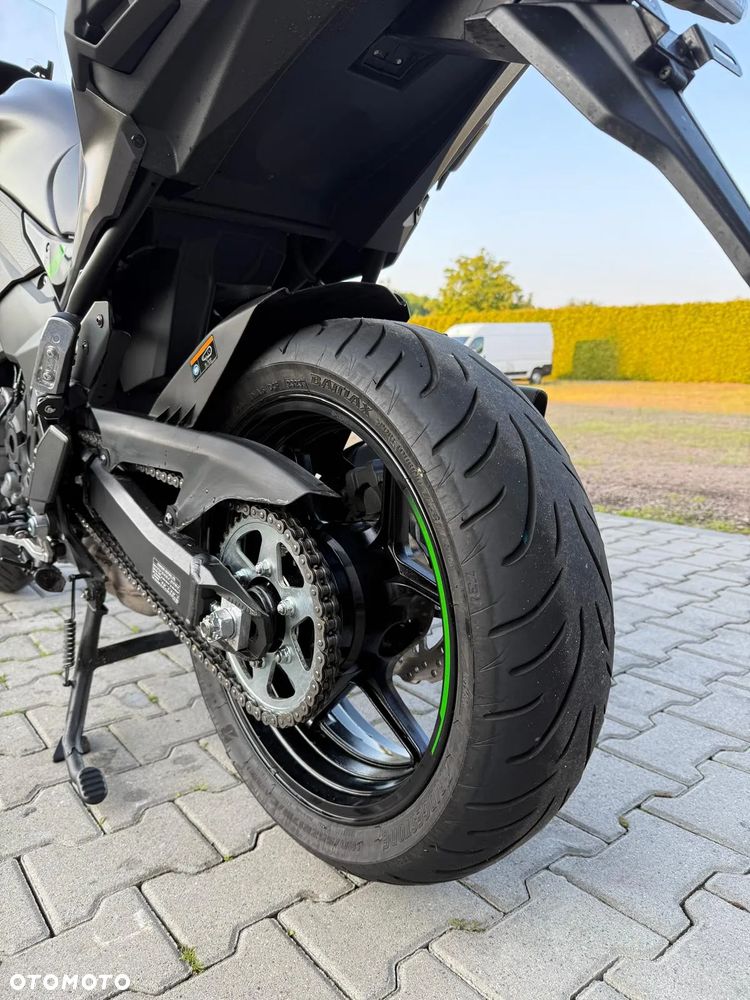 Kawasaki Versys 1000 - 11