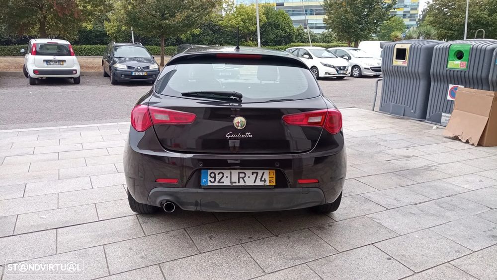 Alfa Romeo Giulietta 1.6 JTDM 16V Turismo - 6