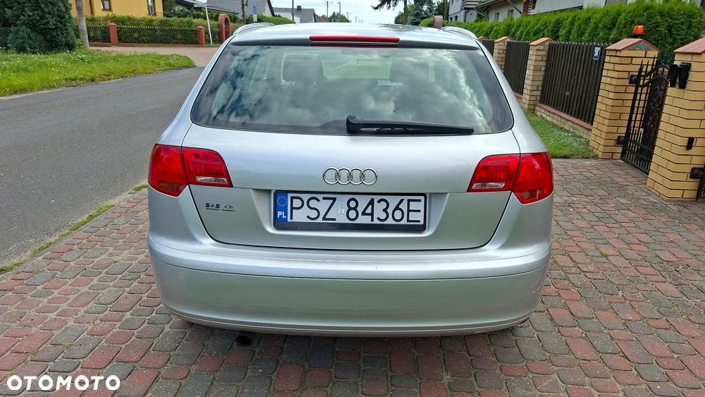 Audi A3 Sportback 1.6 Attraction - 6