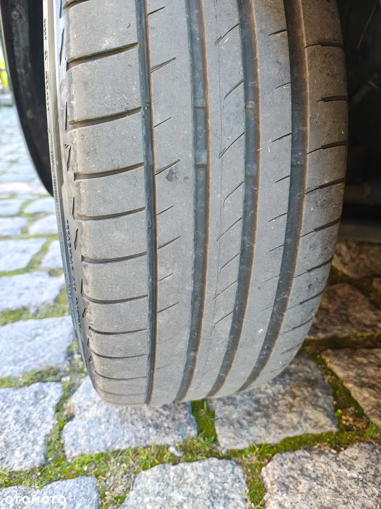 Skoda Octavia Combi 2.0 TDI RS - 24