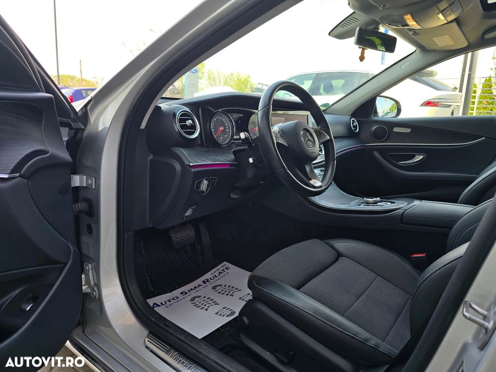 Mercedes-Benz E 200 4MATIC 9G-TRONIC - 4