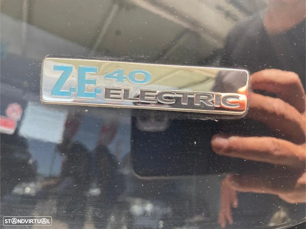 Renault Zoe (c/ Bateria) Limited 40 - 4