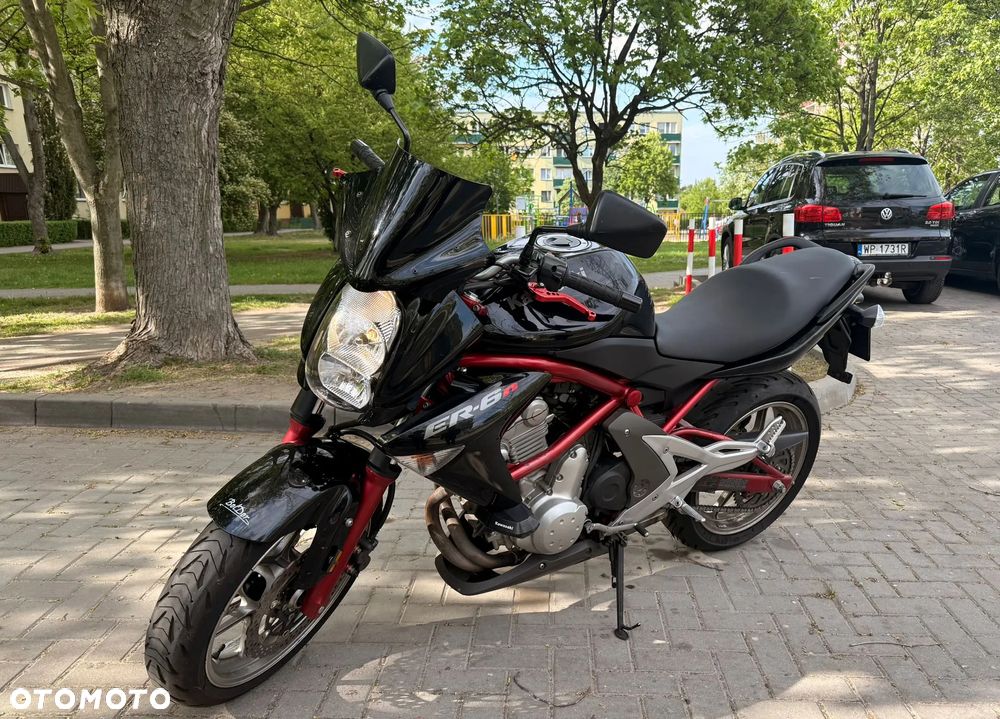 Kawasaki ER - 4