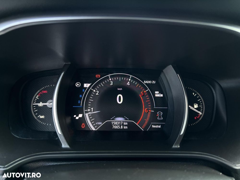 Renault Megane ENERGY dCi 165 EDC GT - 8