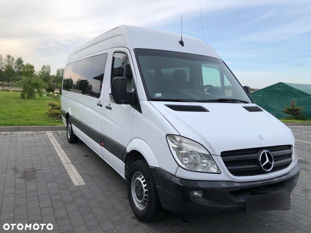 Mercedes-Benz Sprinter - 1