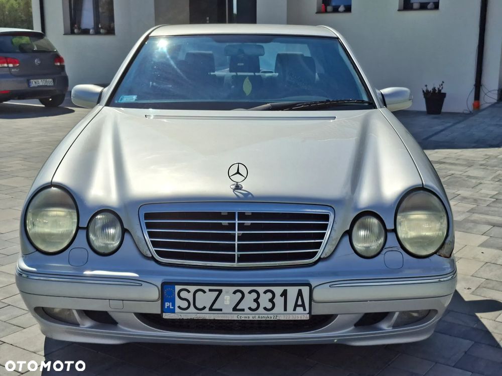 Mercedes-Benz Klasa E 220 T CDI Avantgarde - 8