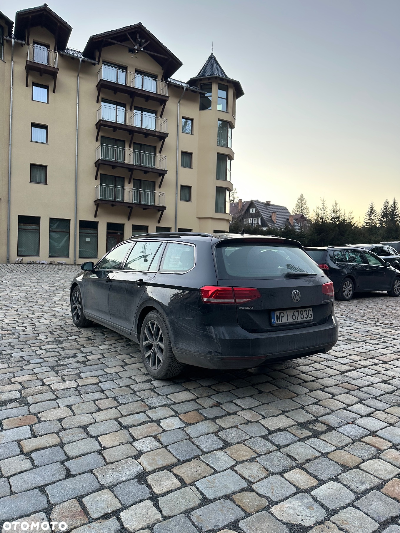 Volkswagen Passat 2.0 TDI BMT Comfortline - 3