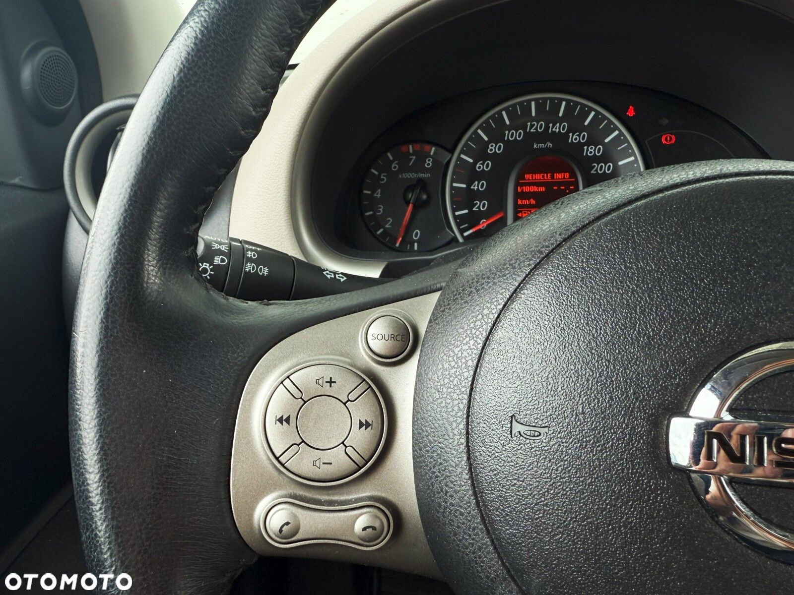 Nissan Micra 1.2 Tekna - 15