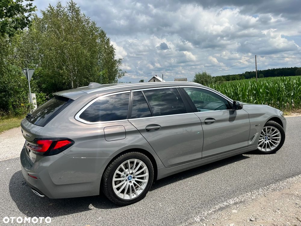 BMW Seria 5 520e Luxury Line - 6