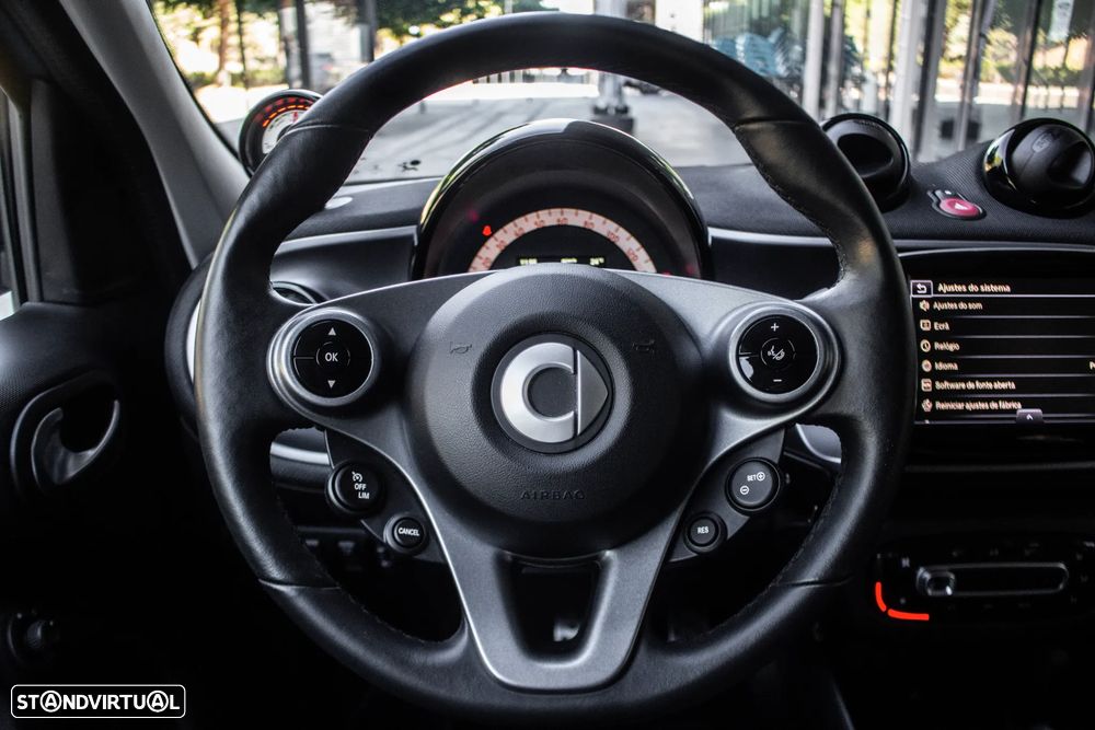 Smart ForFour EQ pulse - 12