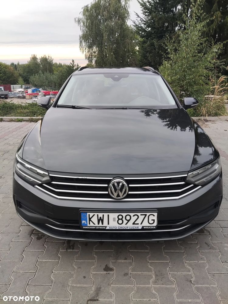 Volkswagen Passat 2.0 TDI EVO Business DSG - 1