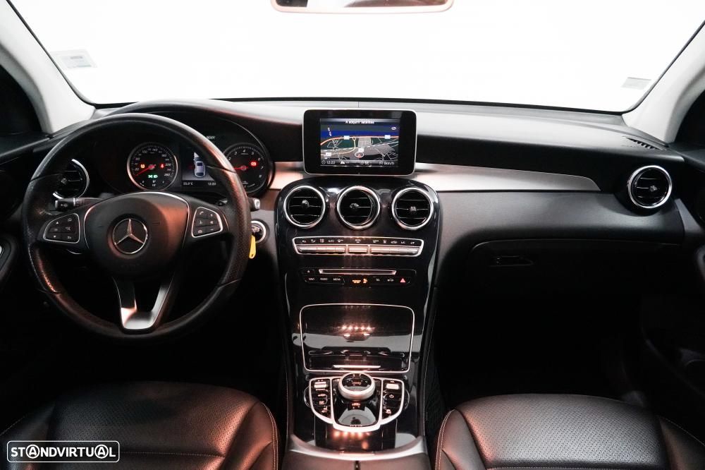 Mercedes-Benz GLC 350 e Coupé 4-Matic - 4