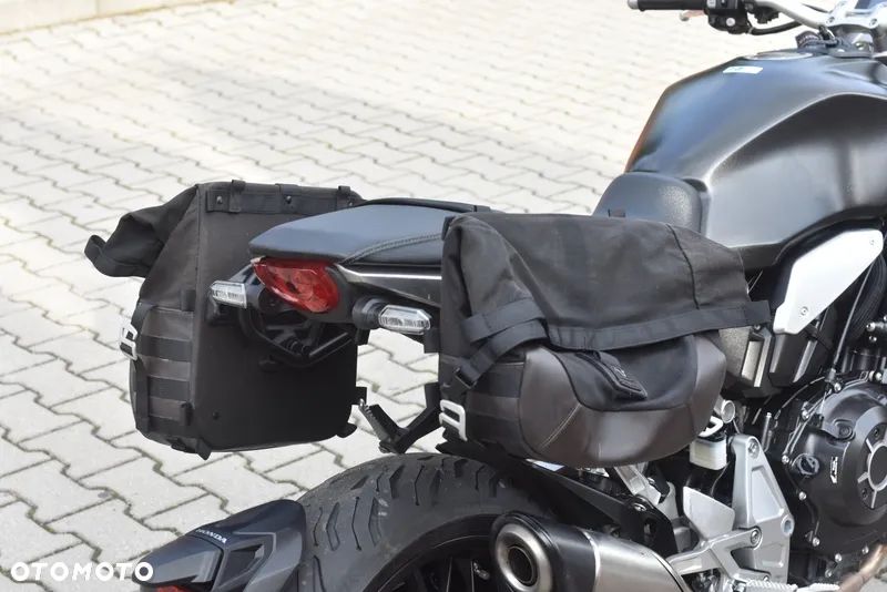 Honda CB - 15