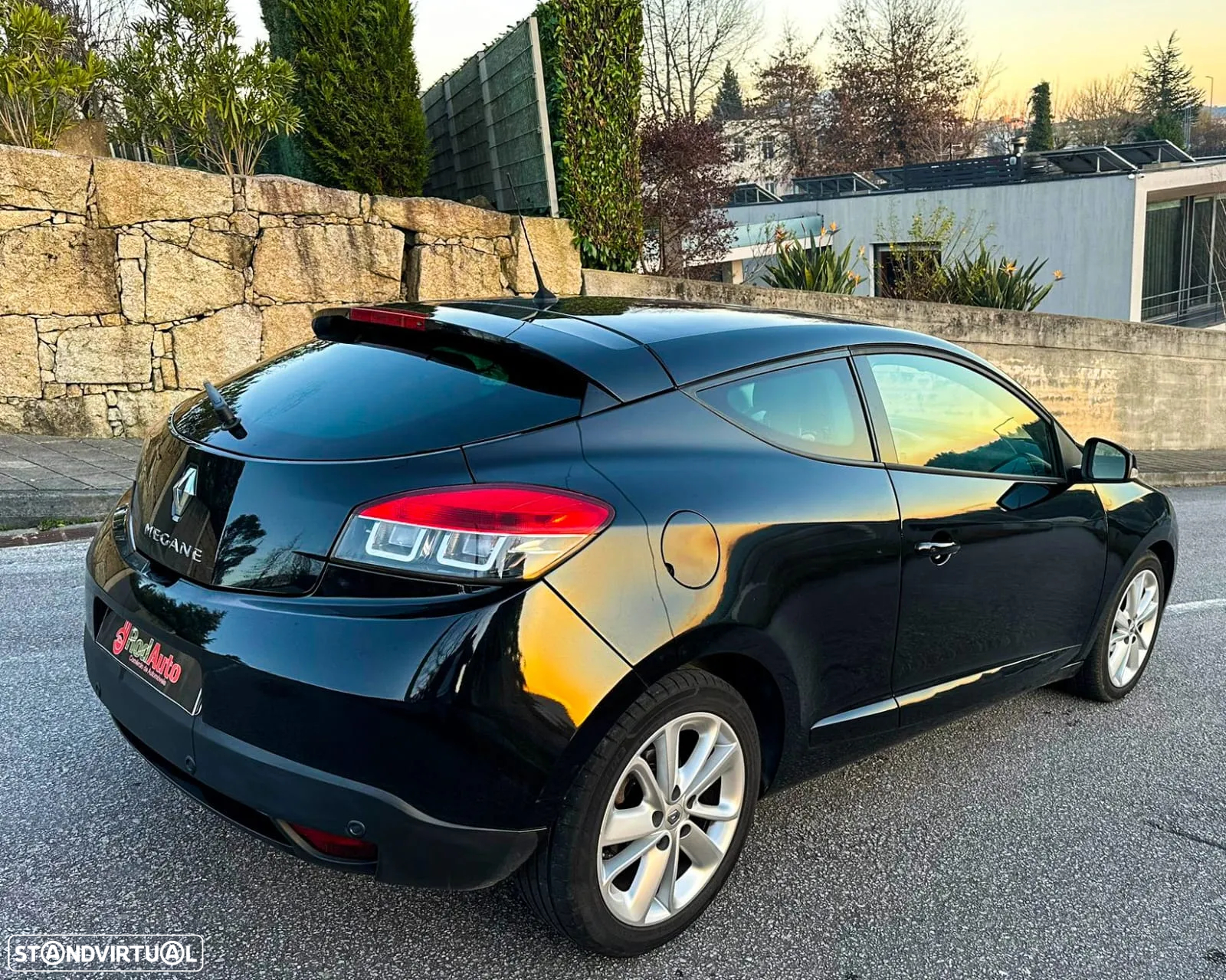 Renault Mégane Coupe 1.5 dCi Limited SS - 9