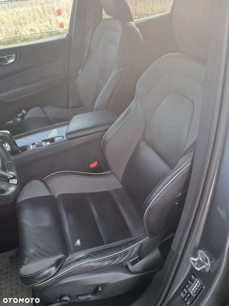 Volvo XC 60 D3 R-Design - 17