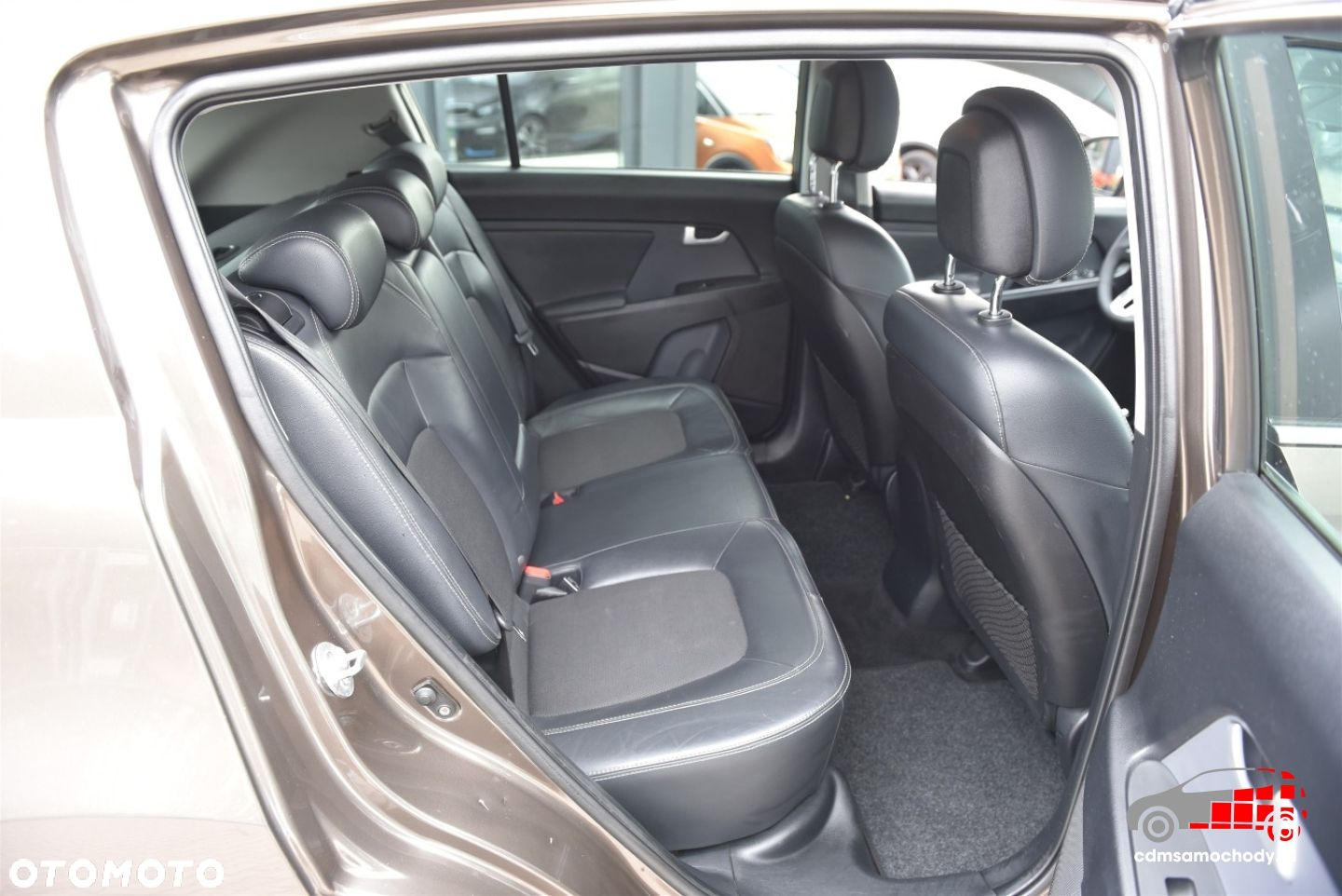 Kia Sportage - 16