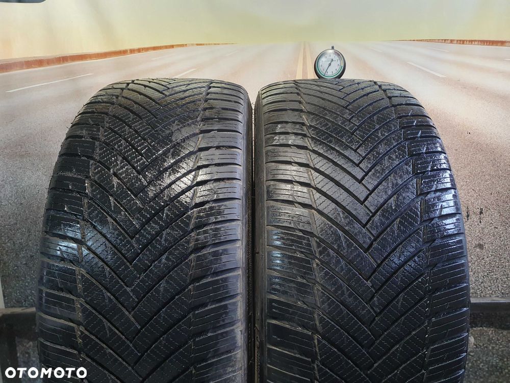 Para opon Minerva Allseason  225/35/19 - 1