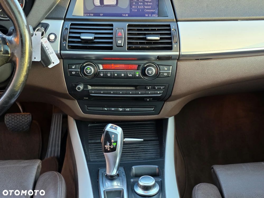 BMW X5 xDrive30d - 17