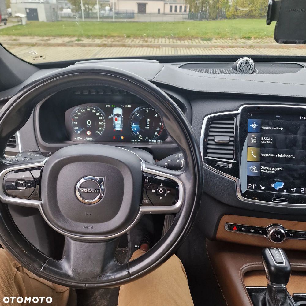 Volvo XC 90 D5 AWD R-Design 7os - 10