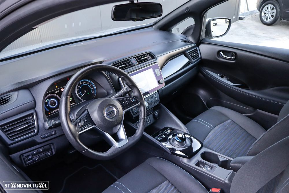 Nissan Leaf N-Connecta - 12