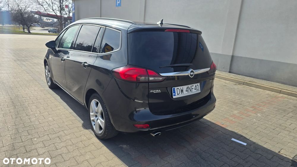 Opel Zafira - 8