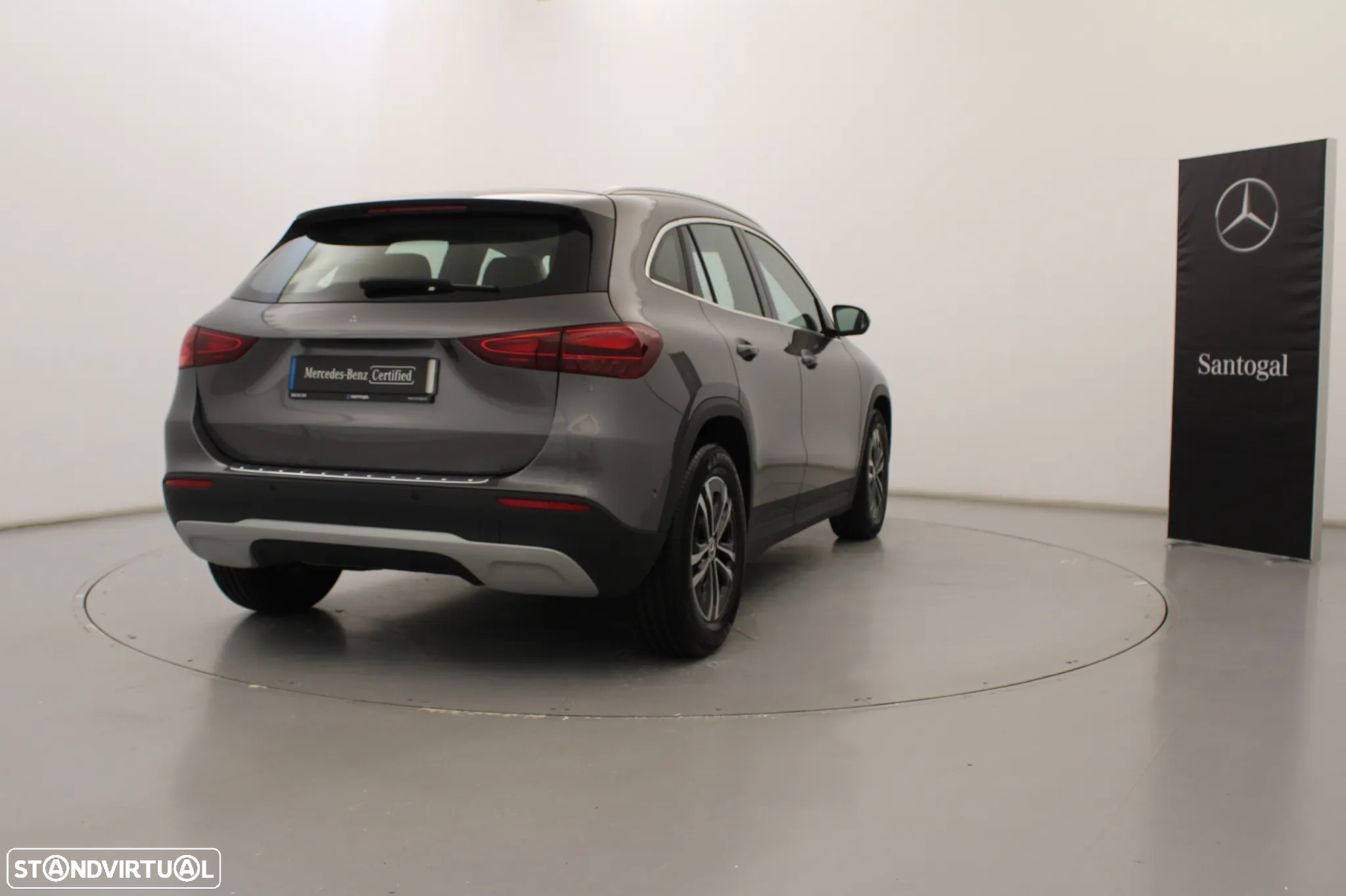 Mercedes-Benz GLA 200 Standard - 7