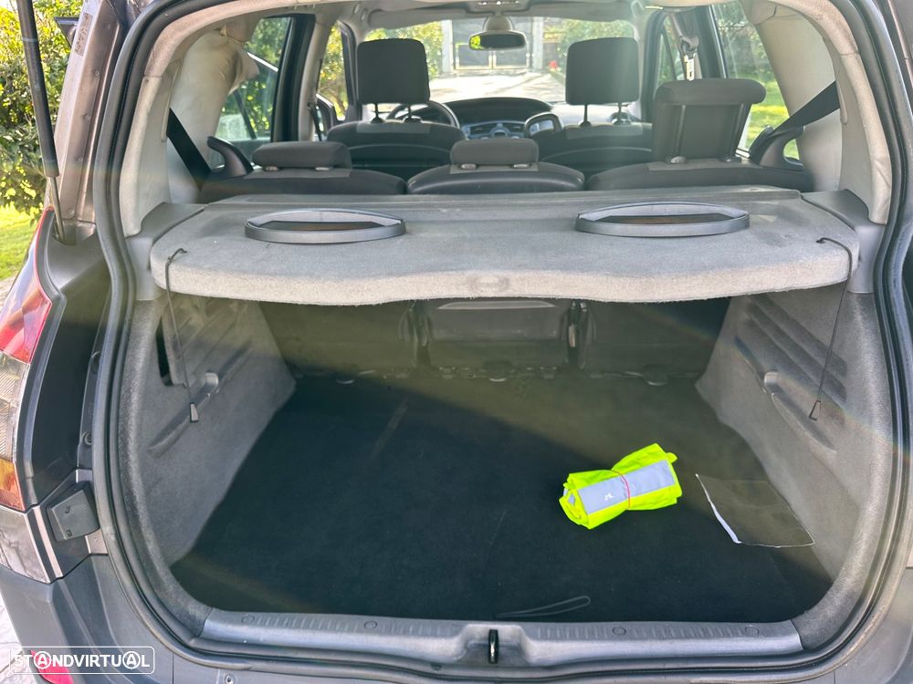 Renault Scénic 1.5 dCi Expression - 17