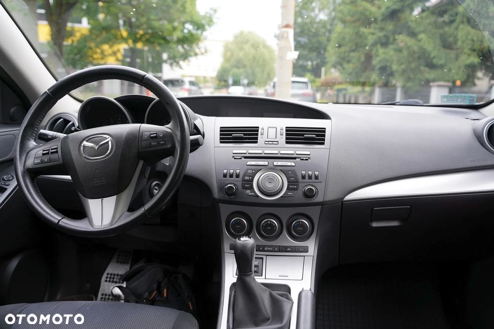 Mazda 3 1.6 Exclusive - 21
