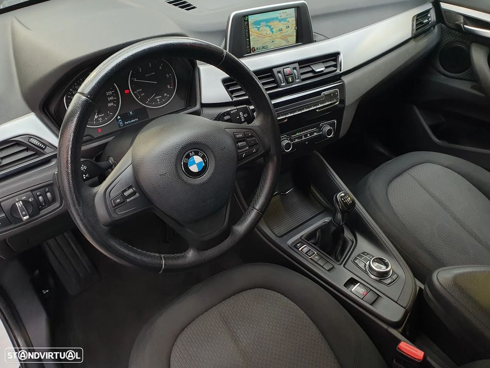 BMW X1 16 d sDrive Advantage - 3