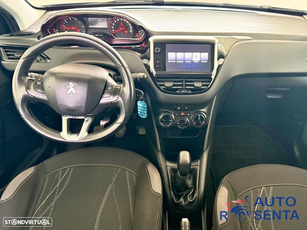 Peugeot 208 1.2 PureTech Access - 10