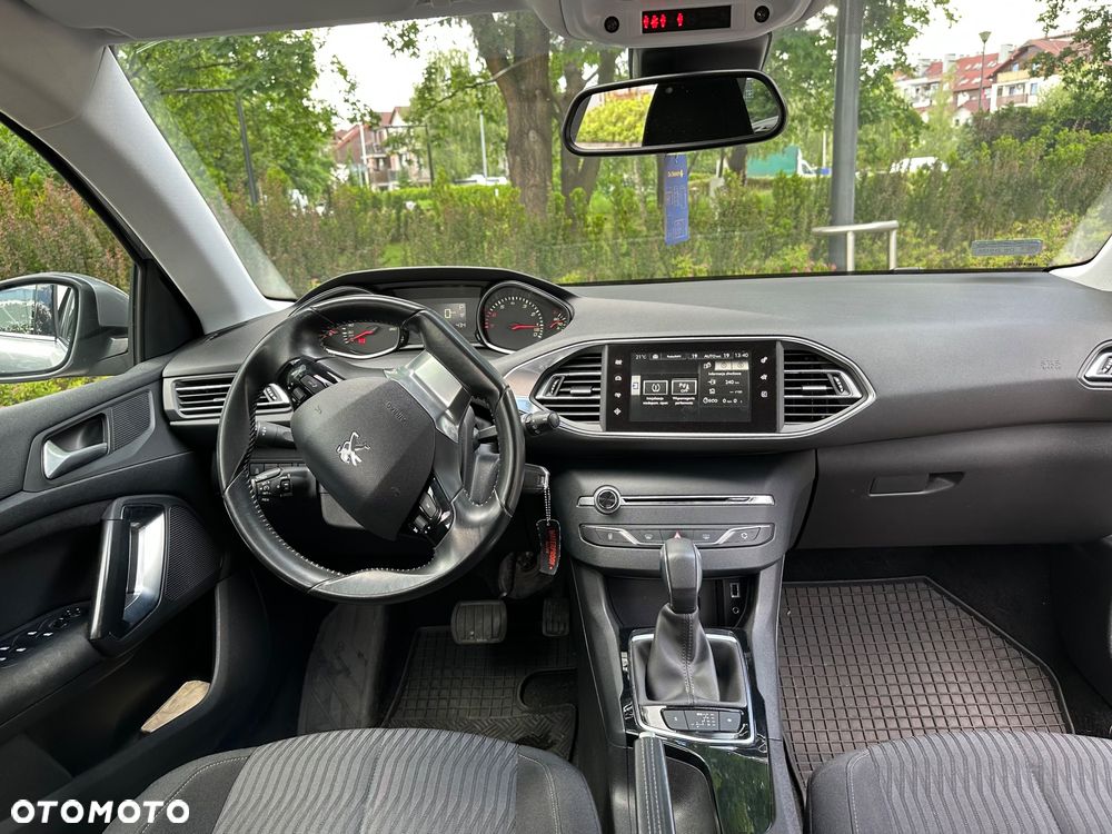 Peugeot 308 1.2 PureTech Active S&S - 8